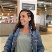 Profesora graduada en química con amplia experiencia en clases particulares tanto en domicilio como en academia